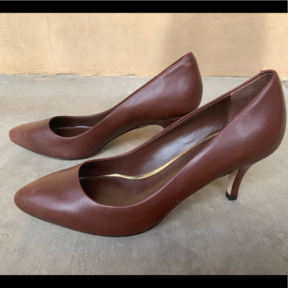 Banana Republic Brown Leather Heels Sz 6